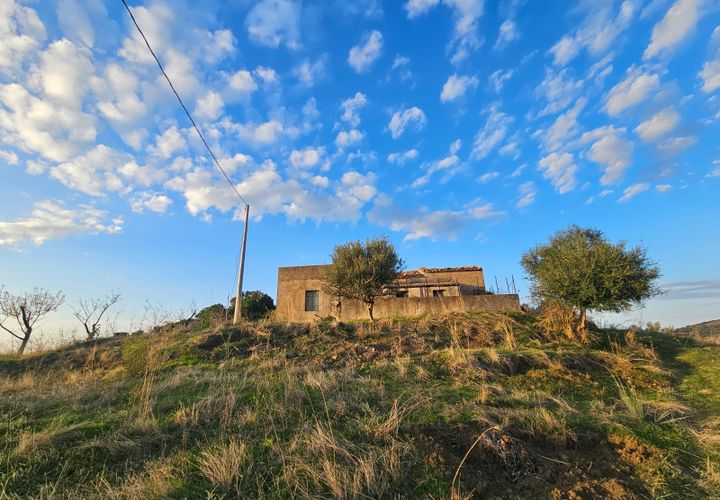 Landejendom i Collesano, Palermo, Collesano - € 85.000 | Ref: 10621 - foto 1